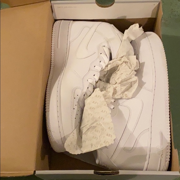 Nike Other - Men’s Air Force 1 Mid